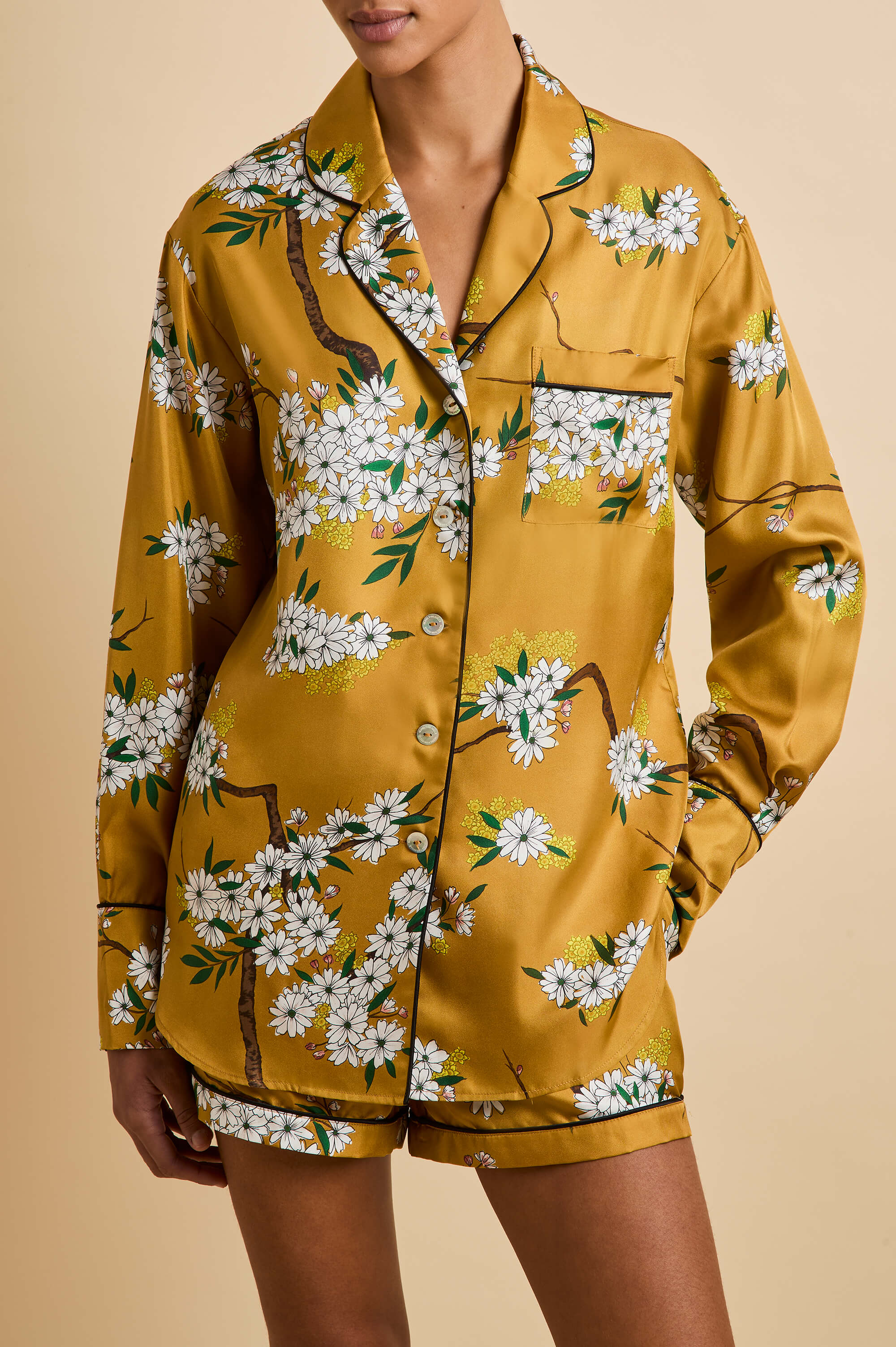 Alba Carmena Yellow Blossom Pyjamas in Silk Twill - Image 3