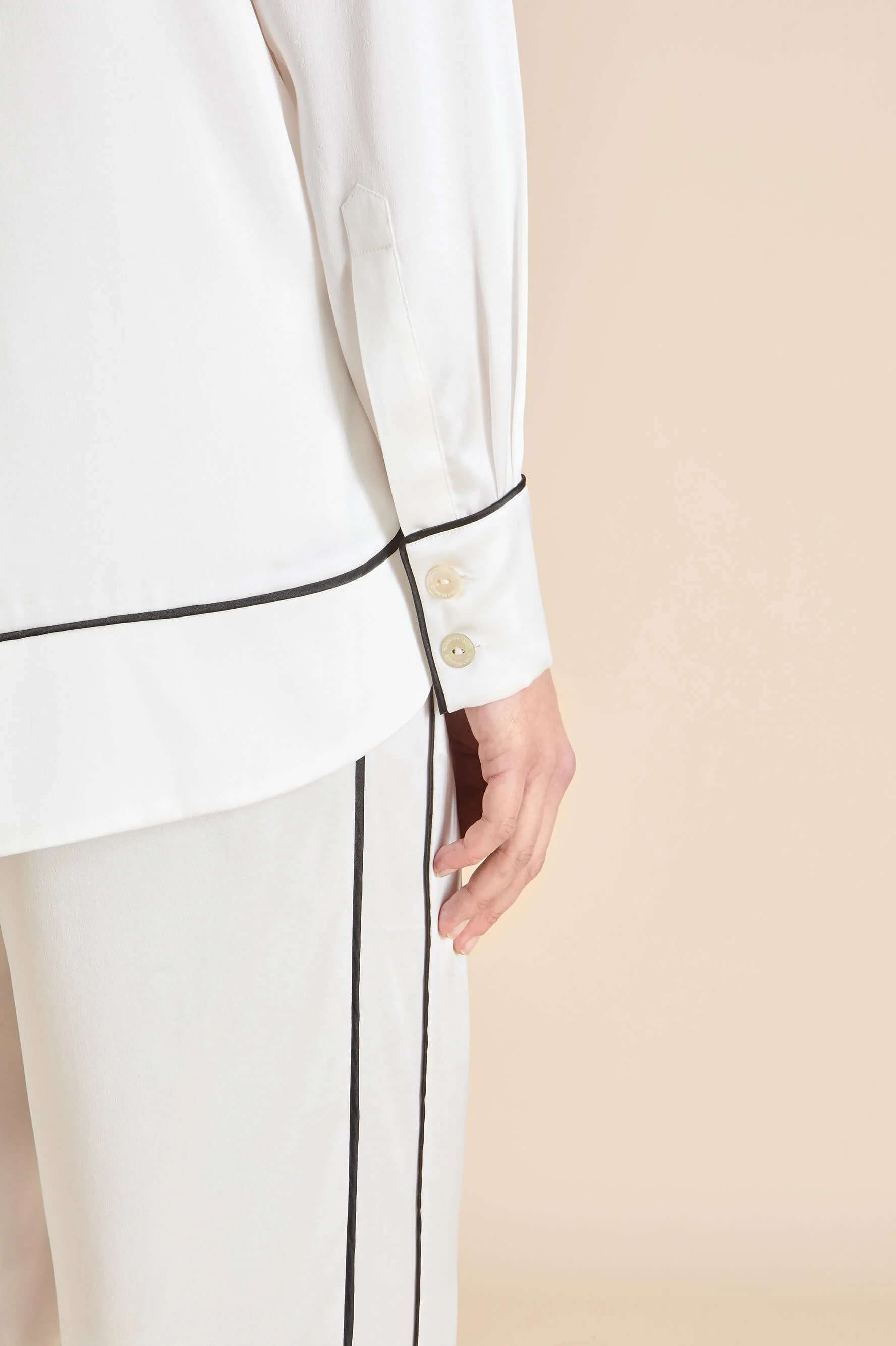 Anita Ivory Pyjamas in Silk Satin - Image 4
