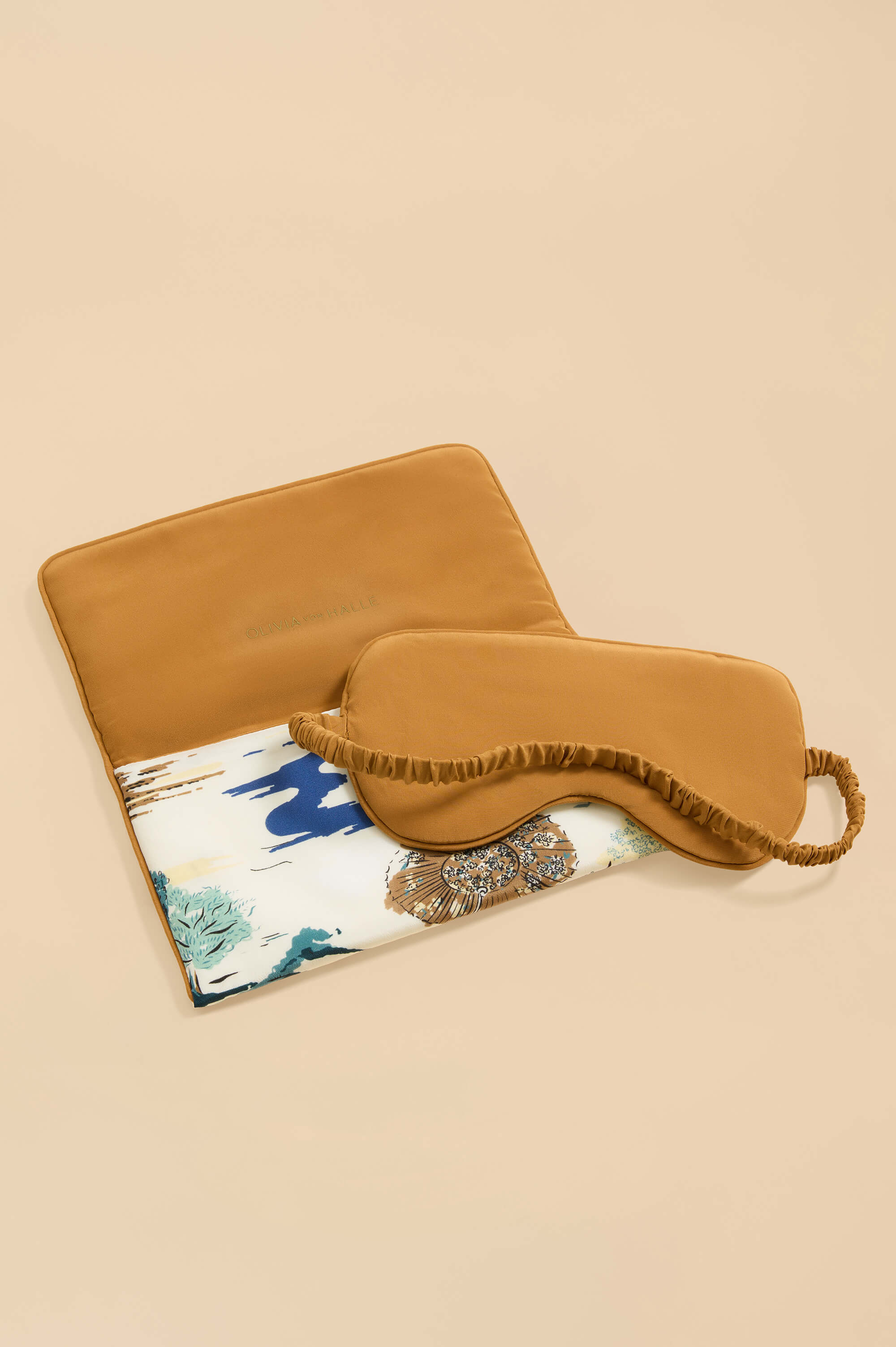 Audrey Cadaqués Cream Landscape Eye Mask in Silk Crêpe de Chine - Image 3