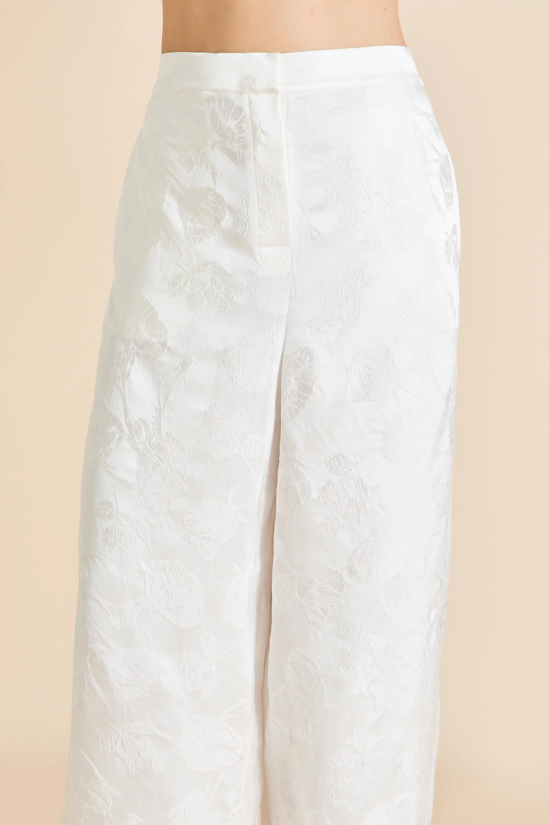 Bianca Liliana Ivory Floral Pyjamas in Silk Jacquard - Image 8