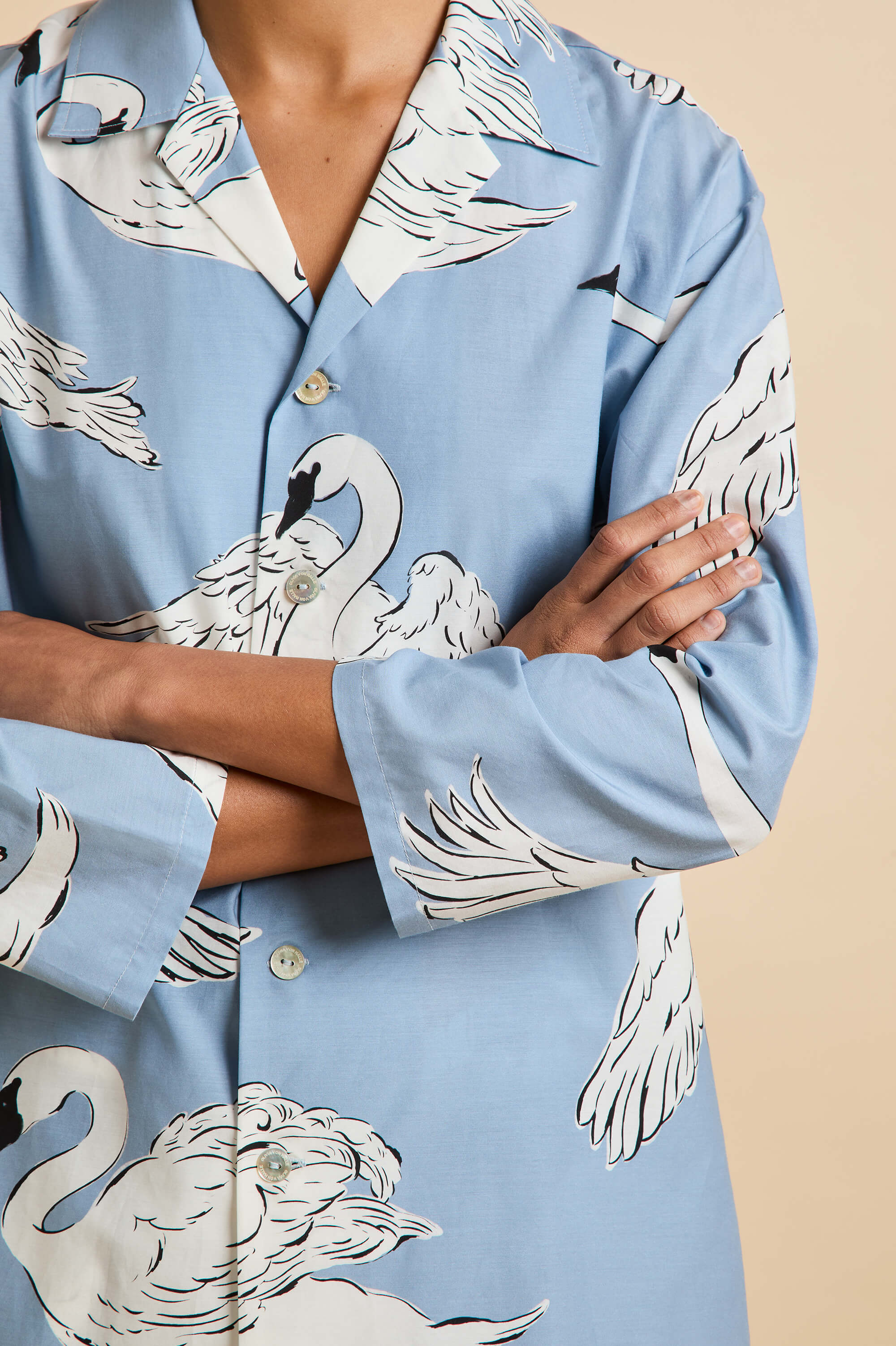 Casablanca Laia Blue Swan Pyjamas in Cotton-Silk - Image 4
