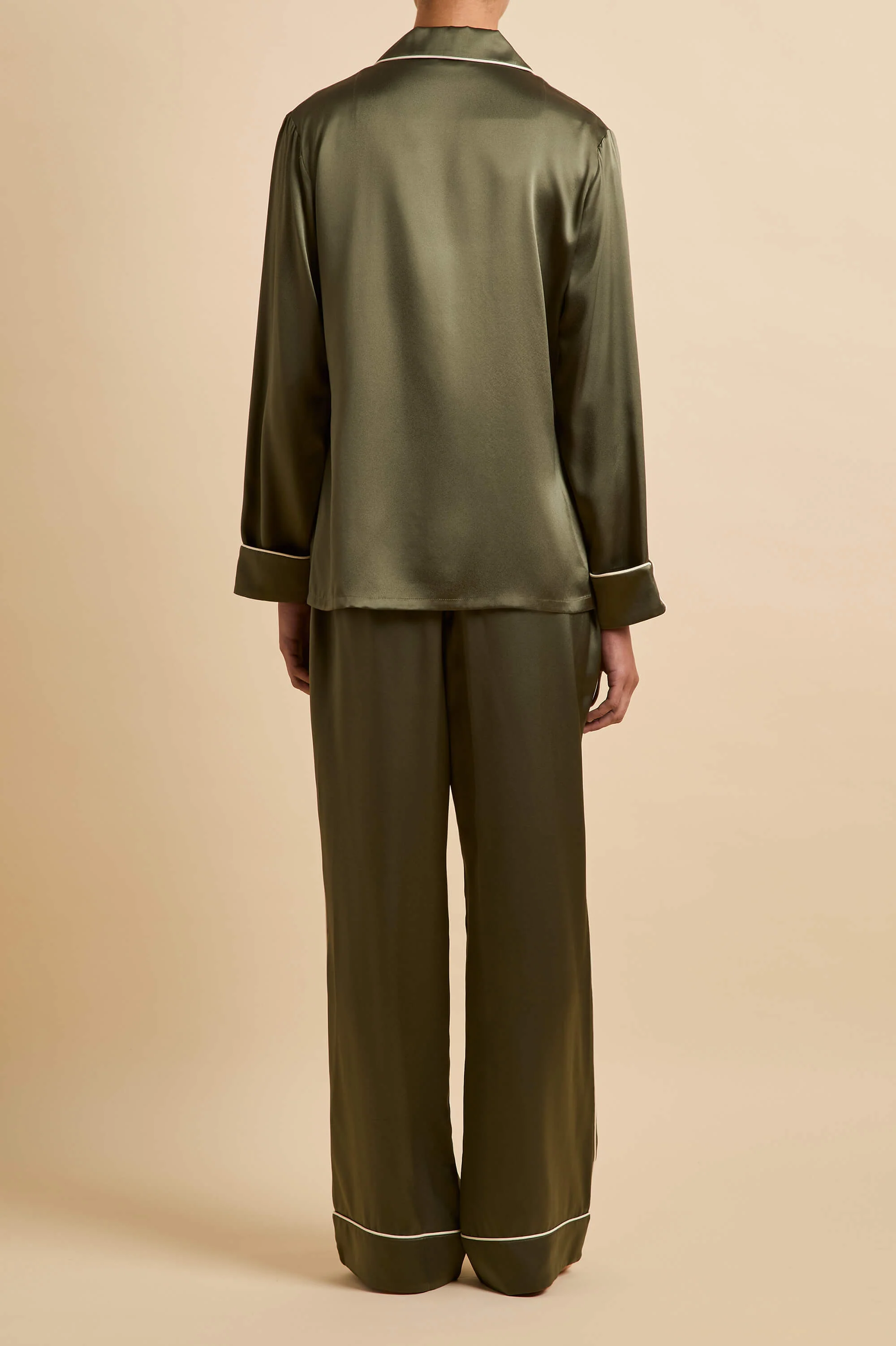 Coco Nori Green Pyjamas in Silk Satin - Image 4