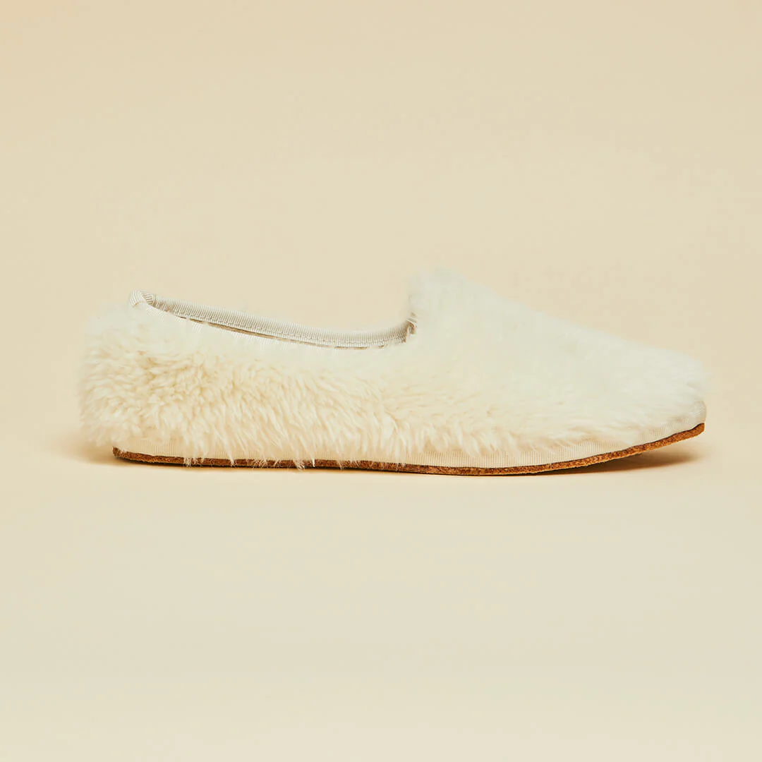 Dolly Ivory Slippers in Merino Wool - Image 2