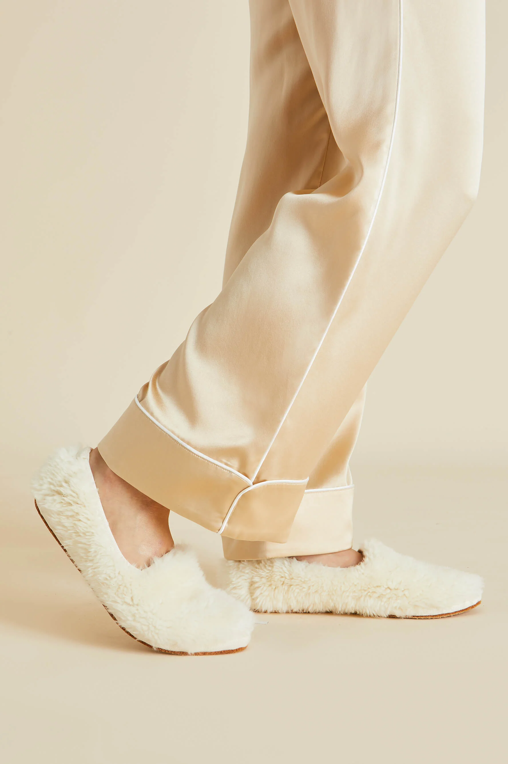Dolly Ivory Slippers in Merino Wool - Image 5