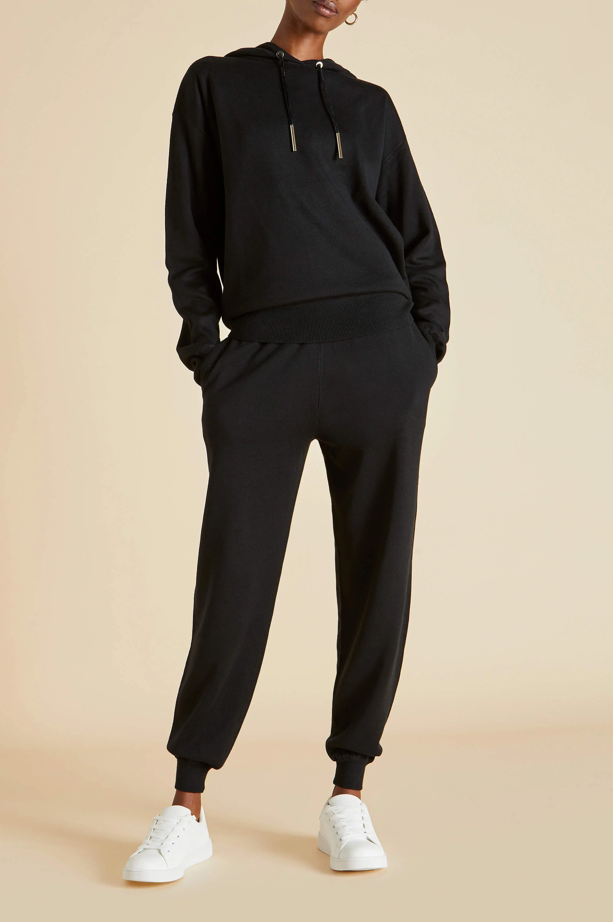 Gia Berlin Black Tracksuit in Silk-Cashmere - Image 4