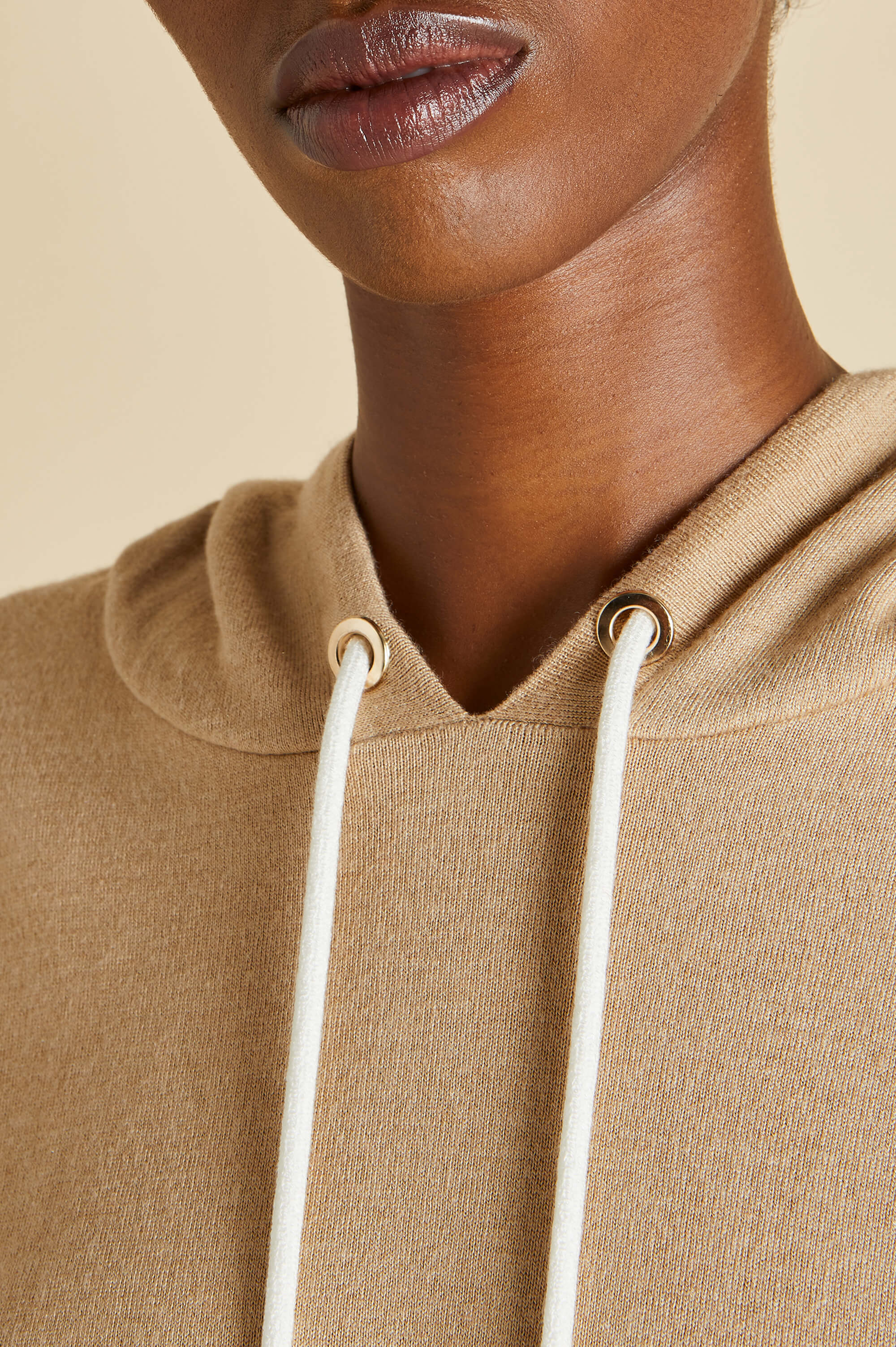 Gia Shanghai Beige Tracksuit in Silk-Cashmere - Image 4