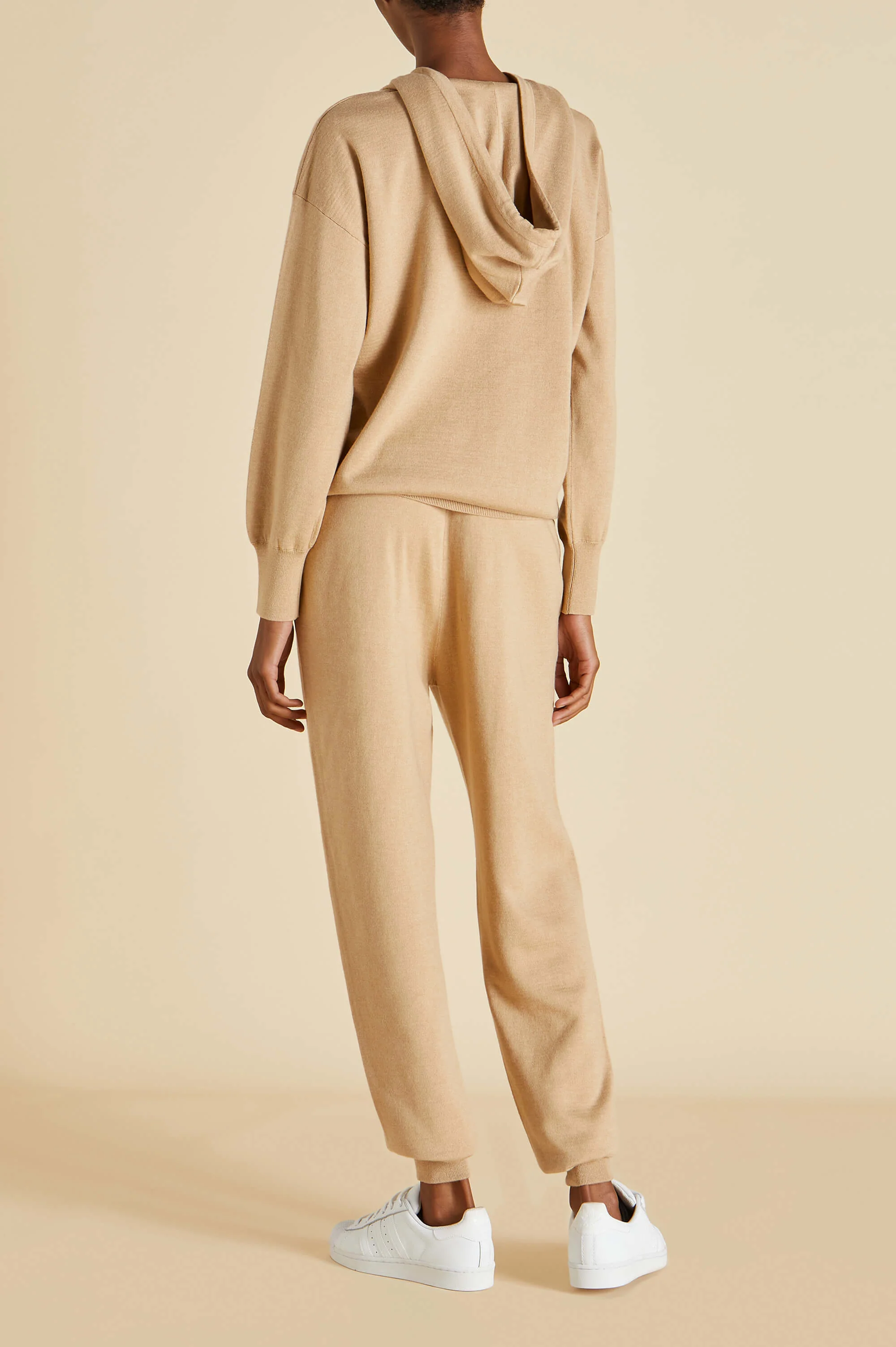 Gia Shanghai Beige Tracksuit in Silk-Cashmere - Image 6