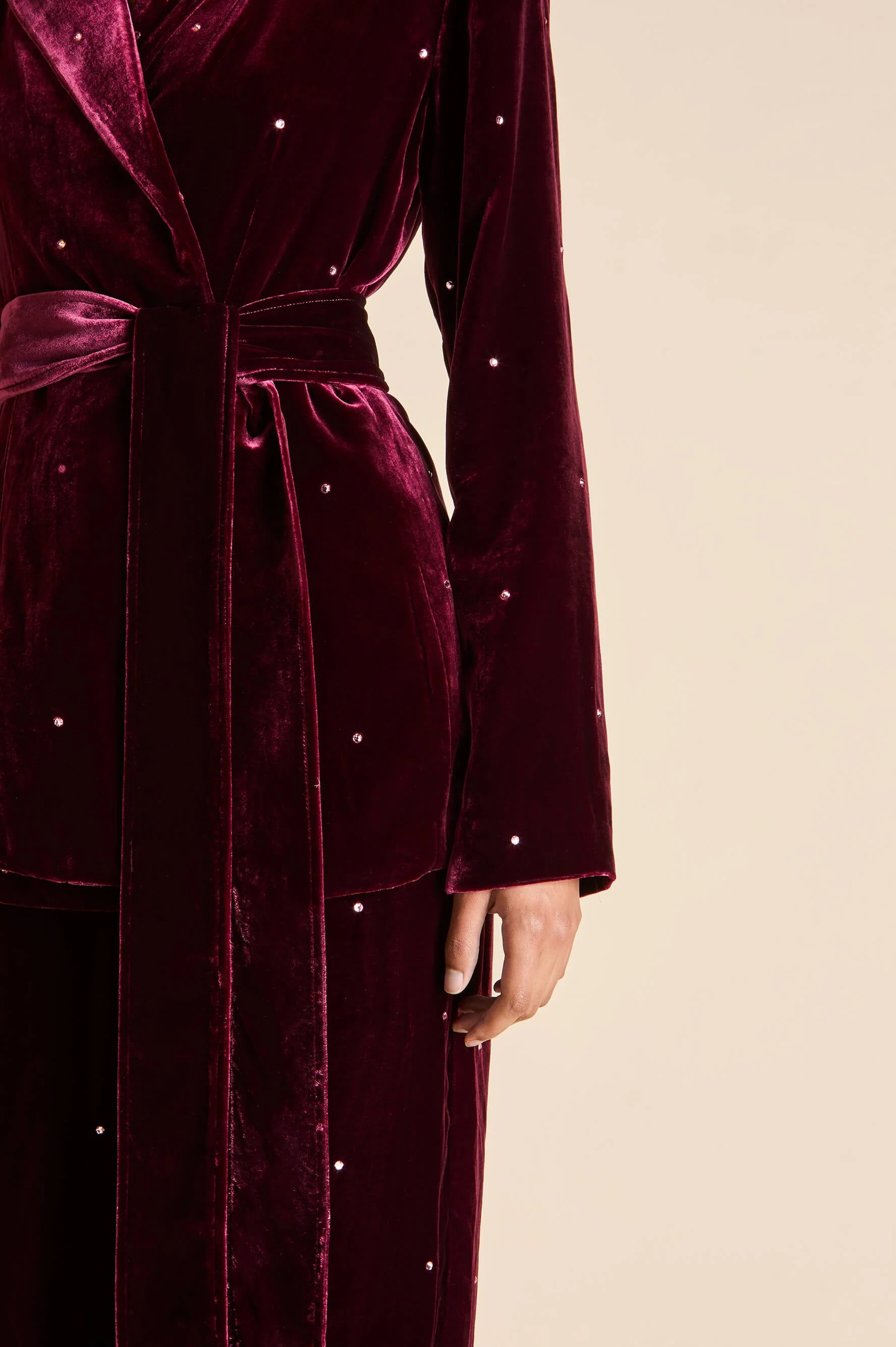 Jagger Ritzy Red Crystal Pyjamas in Silk Velvet - Image 4