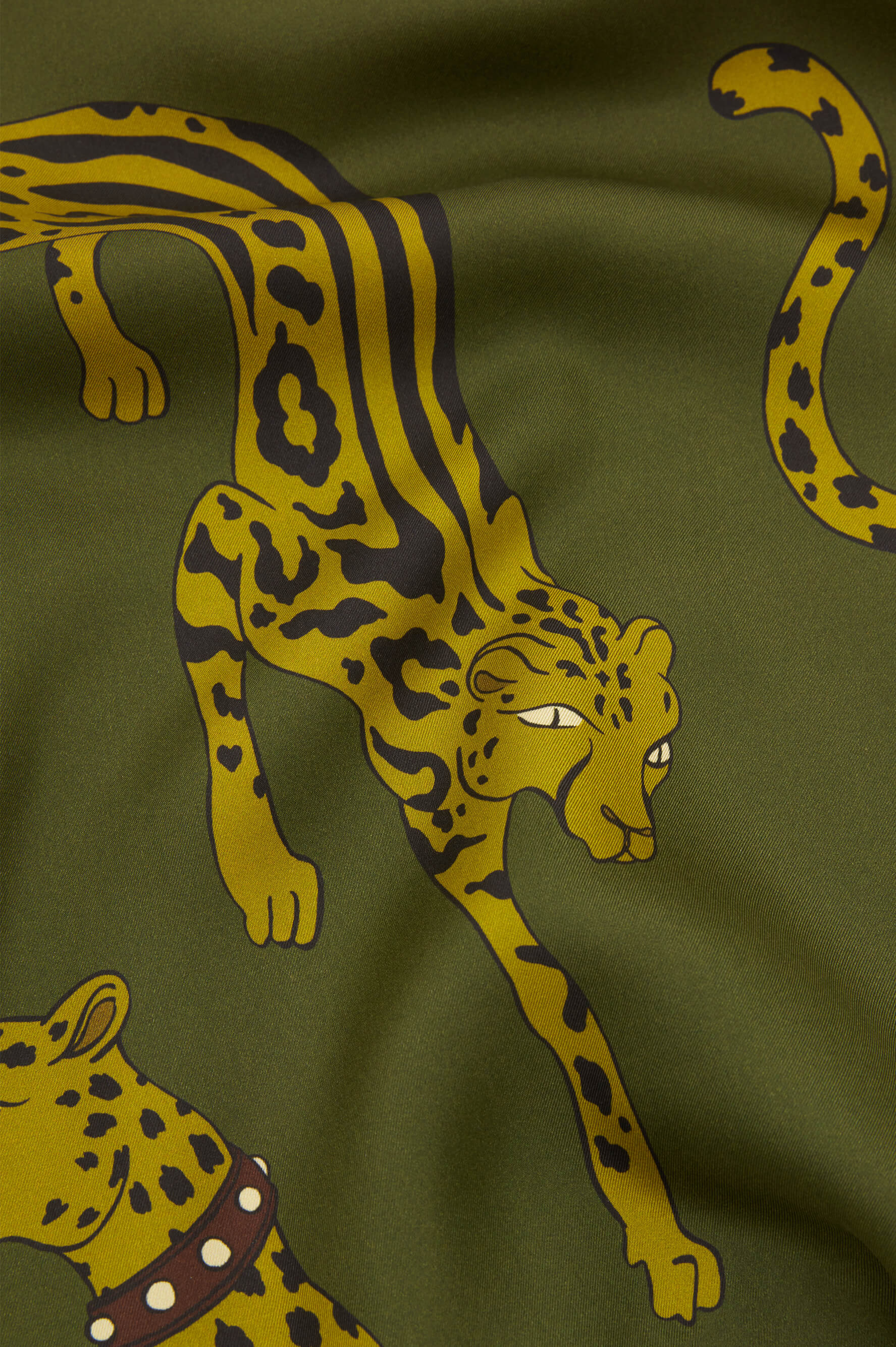 Laurent Nyra Green Leopard Pyjamas in Silk Twill - Image 6