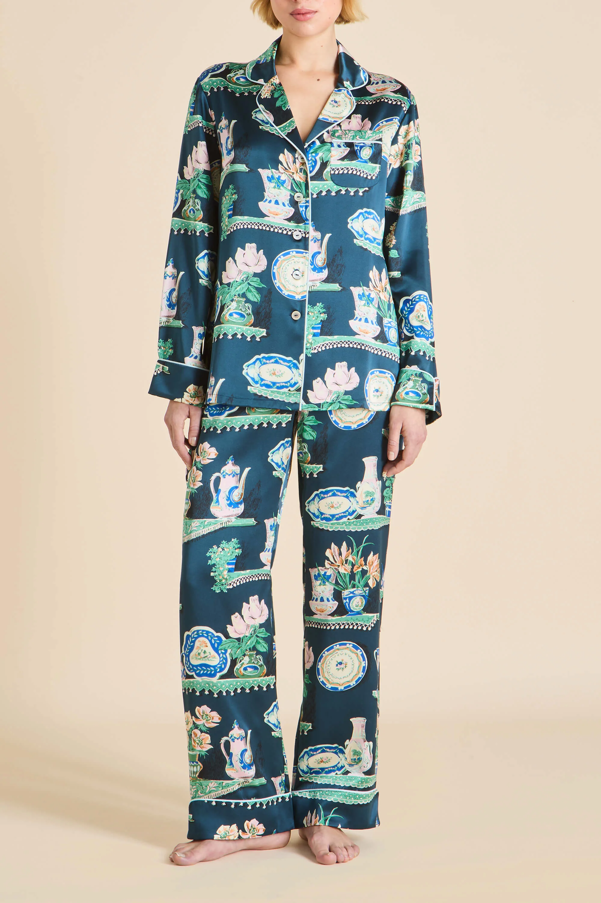 Lila Giotto Blue Plate Pyjamas in Silk Satin