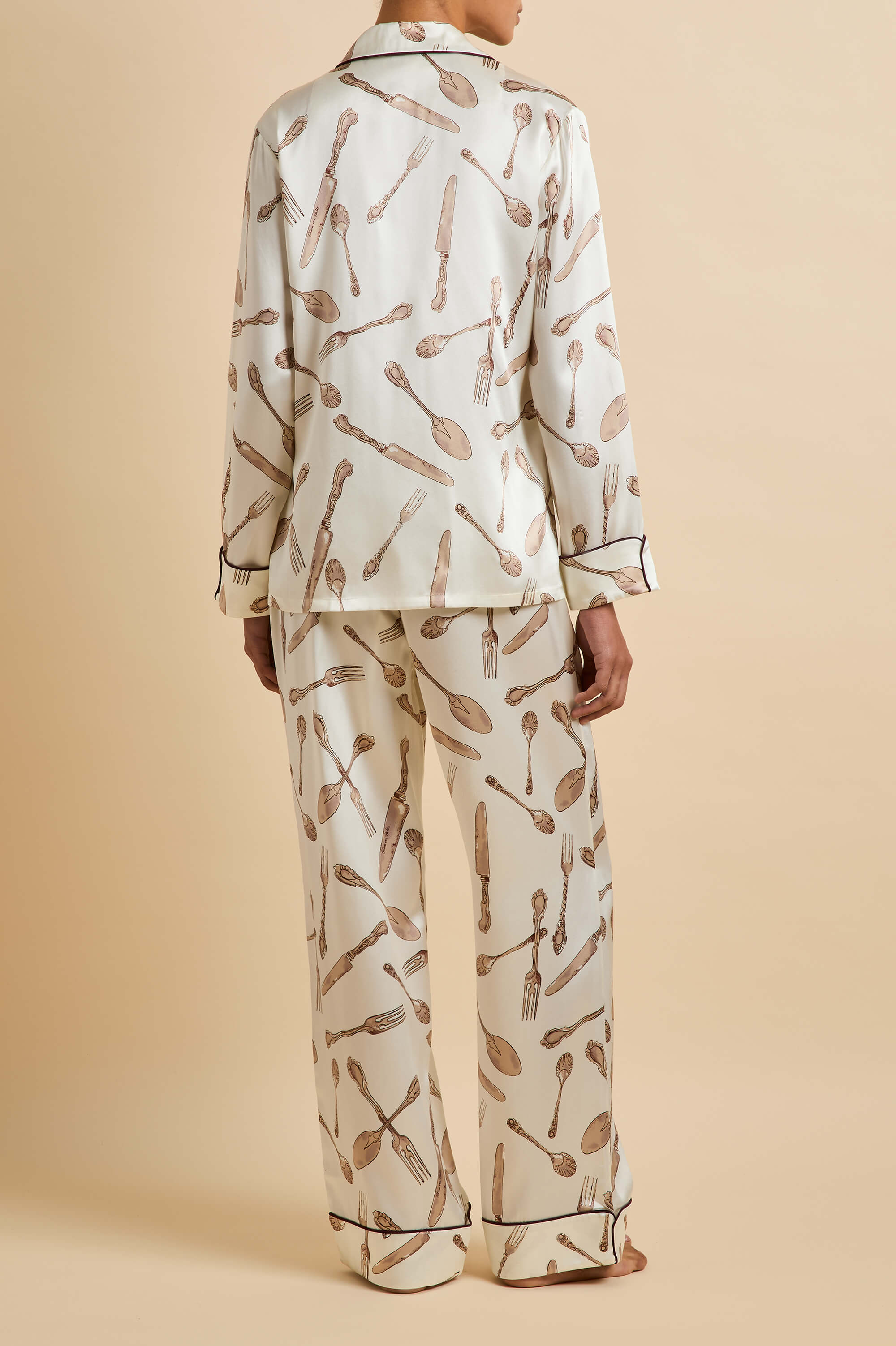Lila Sevilla Cream Silverware Pyjamas in Silk Satin - Image 4