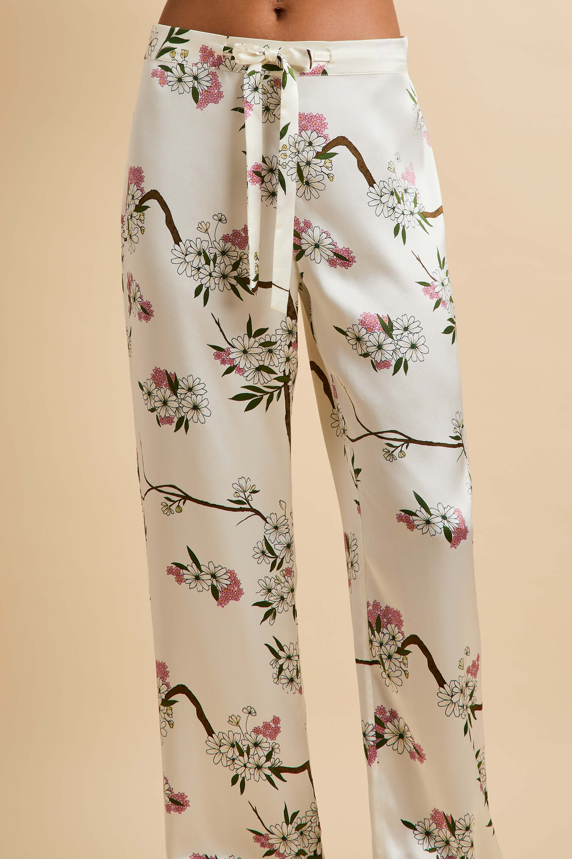 Lila Ana Ivory Blossom Pyjamas in Silk Satin - Image 6
