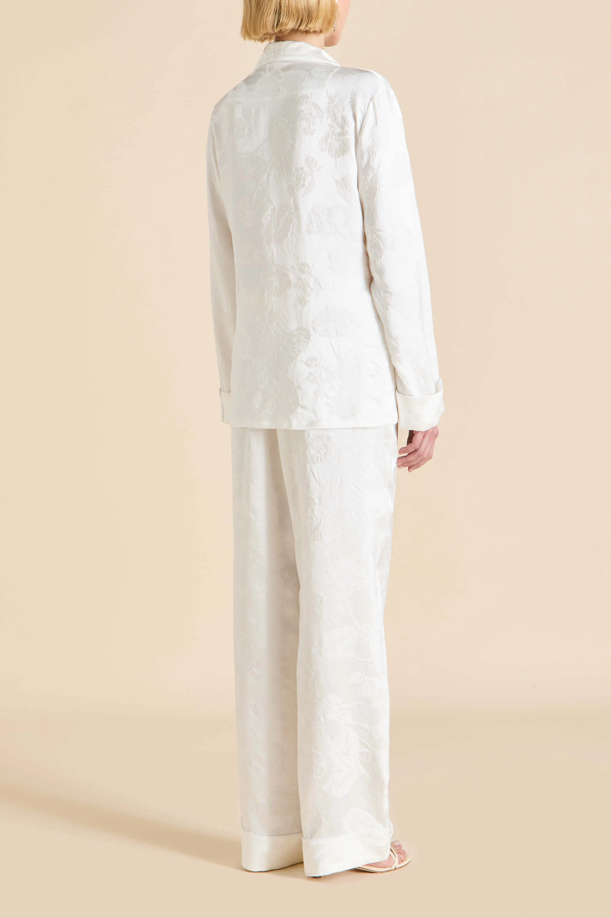Lila Liliana Ivory Floral Pyjamas in Silk Jacquard - Image 5