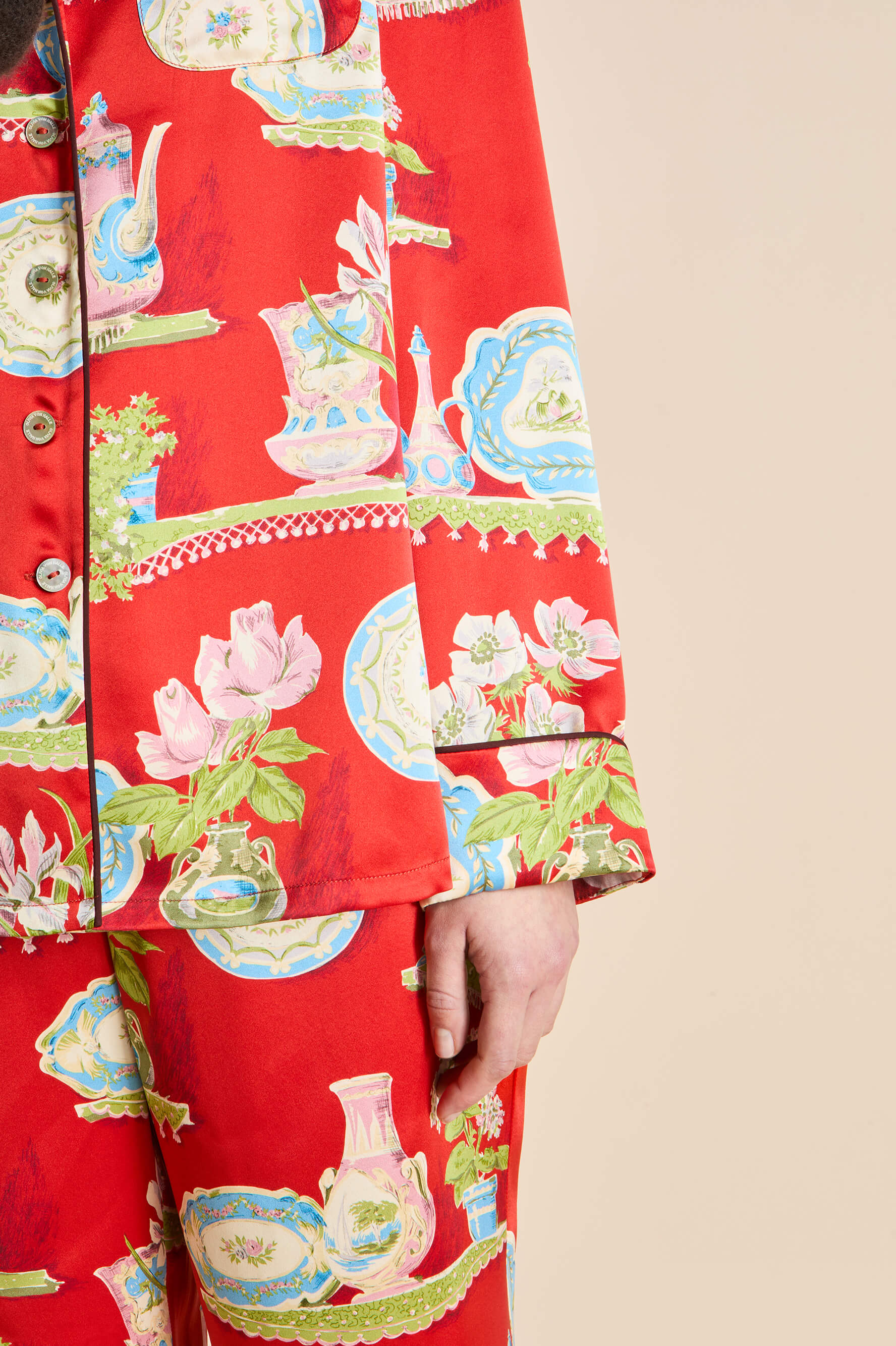 Lila Renata Red Plate Pyjamas in Silk Satin - Image 6