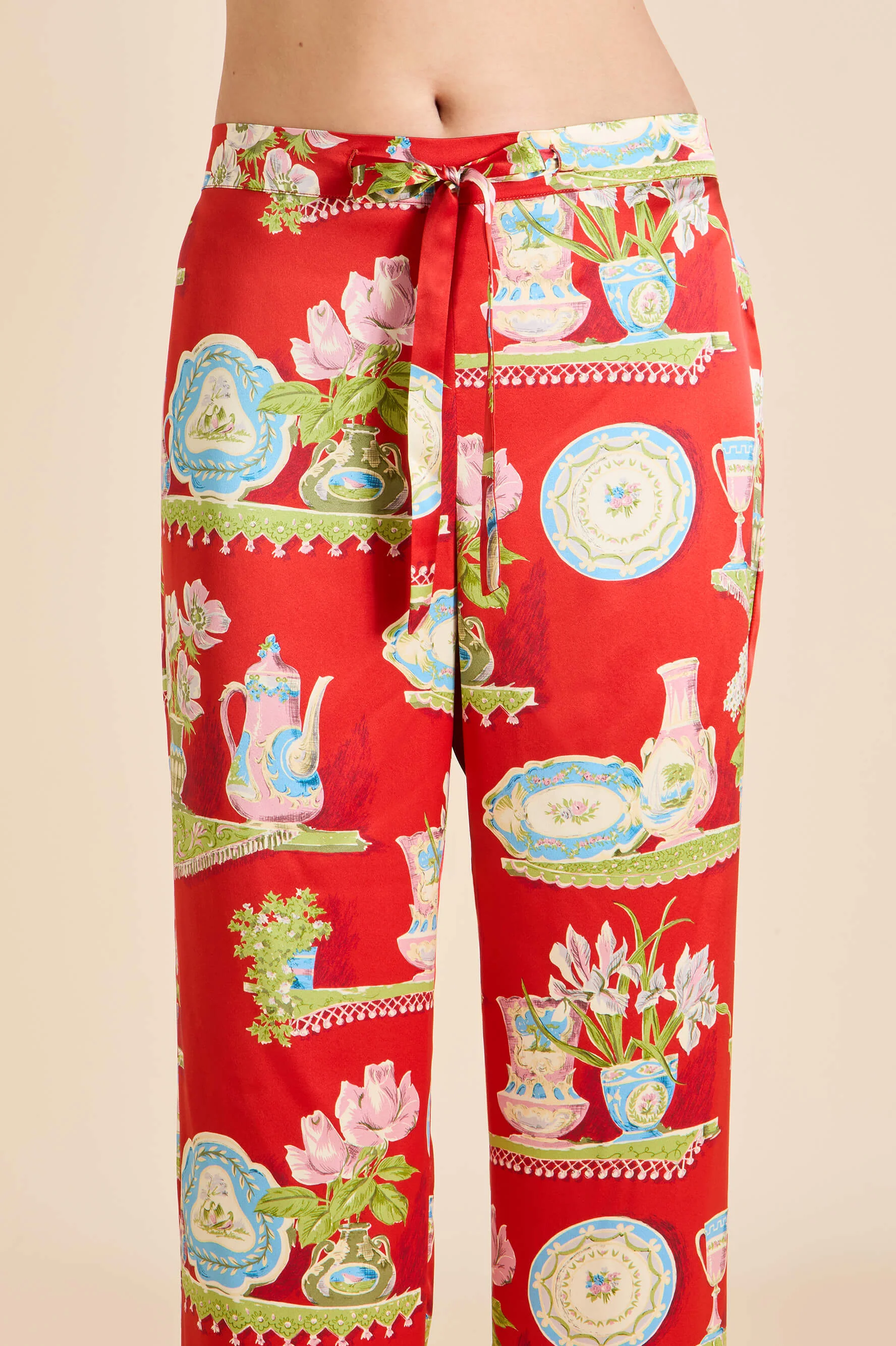 Lila Renata Red Plate Pyjamas in Silk Satin - Image 7