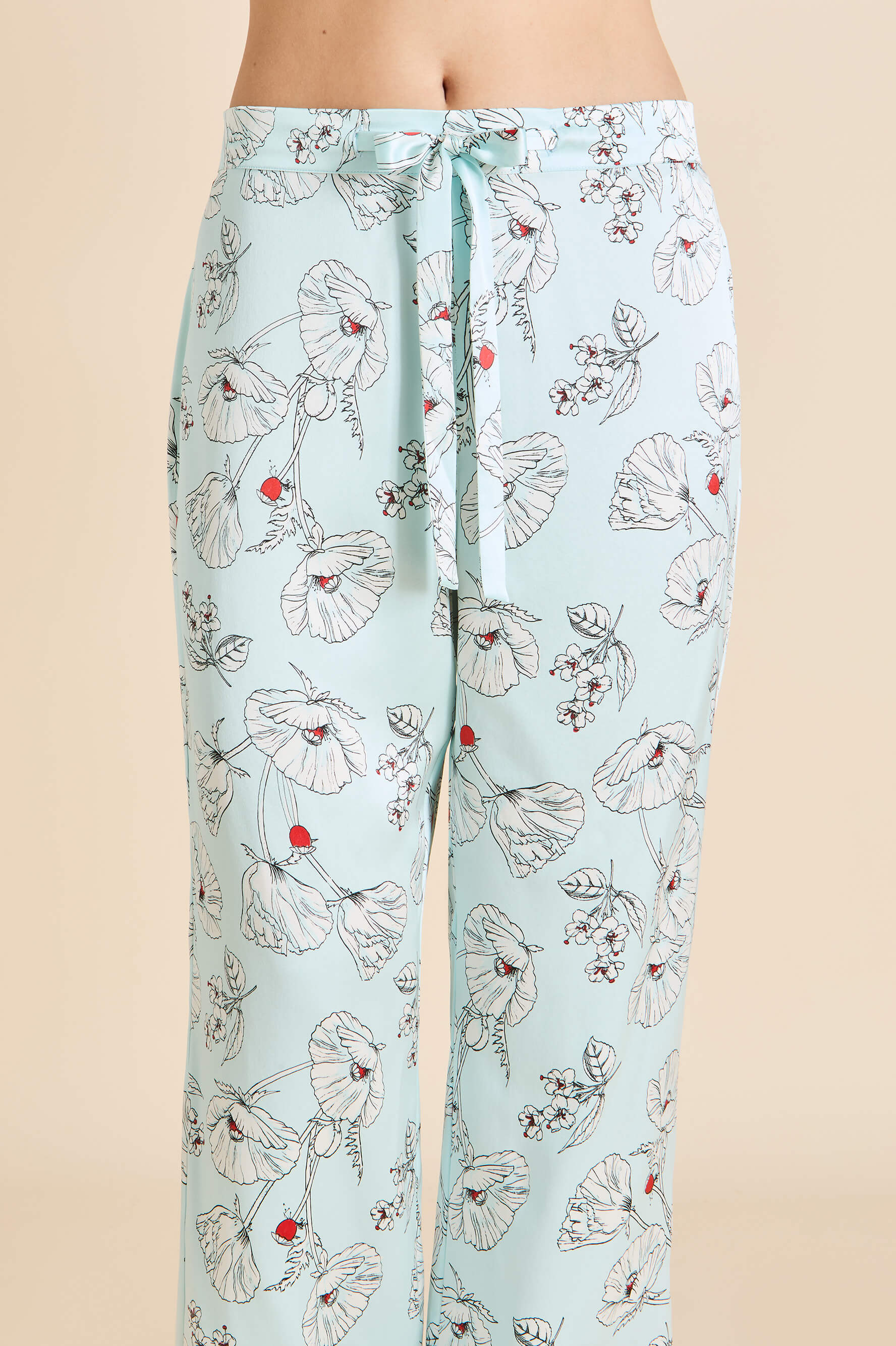 Lila Serafina Blue Floral Pyjamas in Silk Satin - Image 6