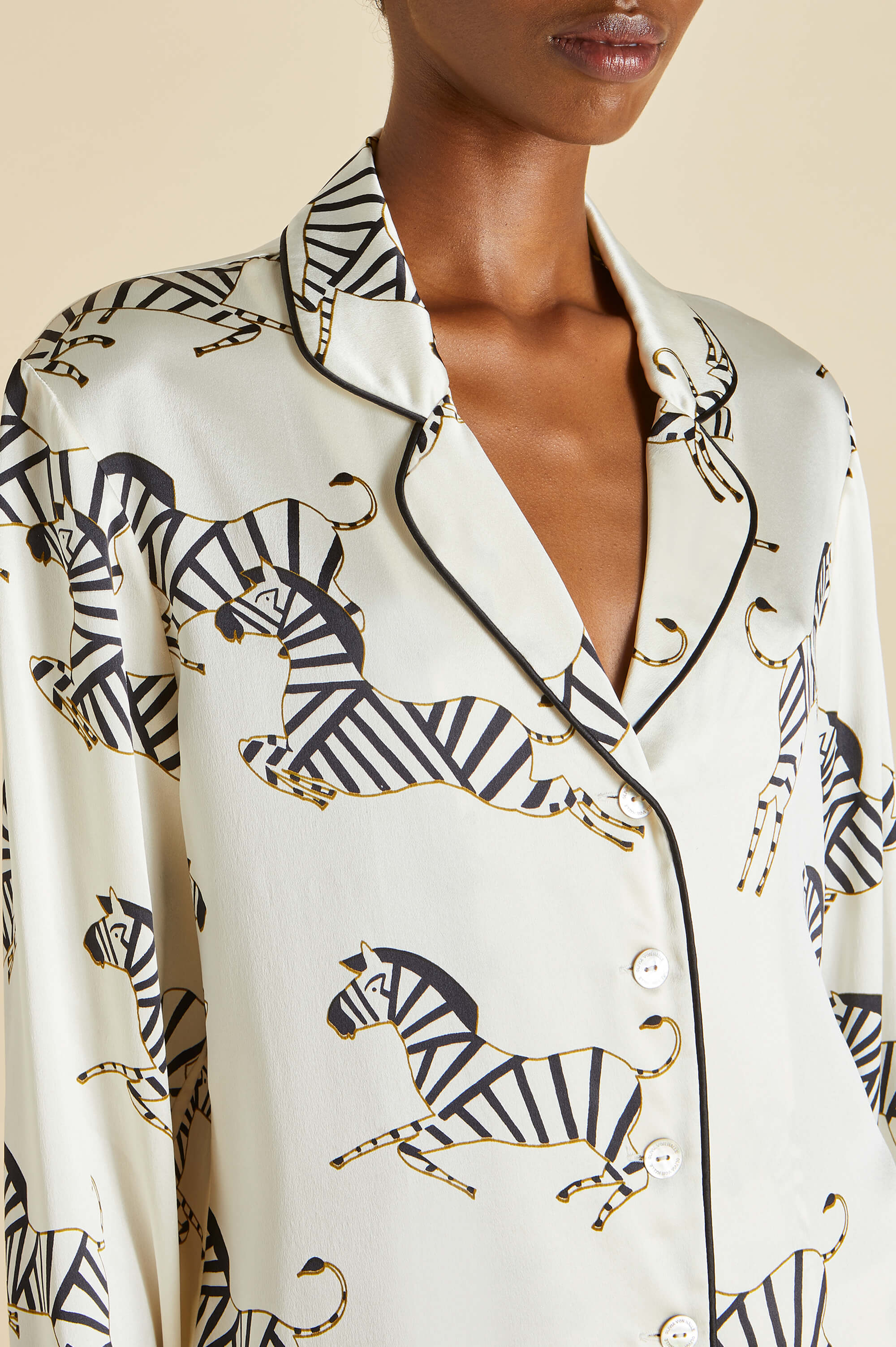 Lila Zebedee Ivory Pyjama Set in Silk Satin - Image 3