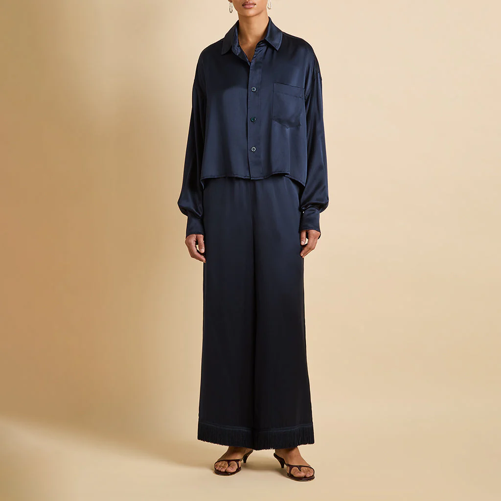 Lita Navy Pyjamas in Silk Satin - Image 2