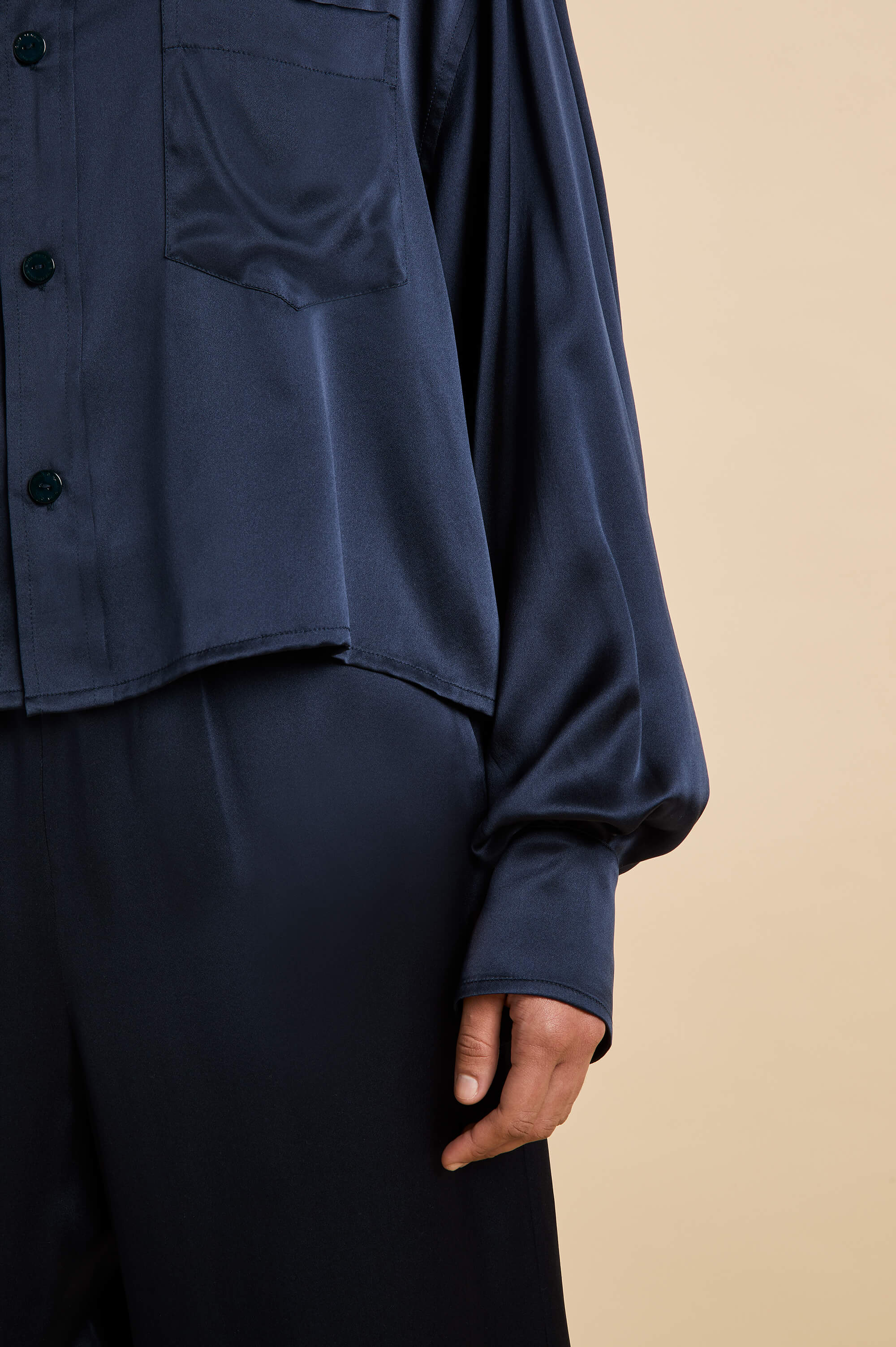 Lita Navy Pyjamas in Silk Satin - Image 3