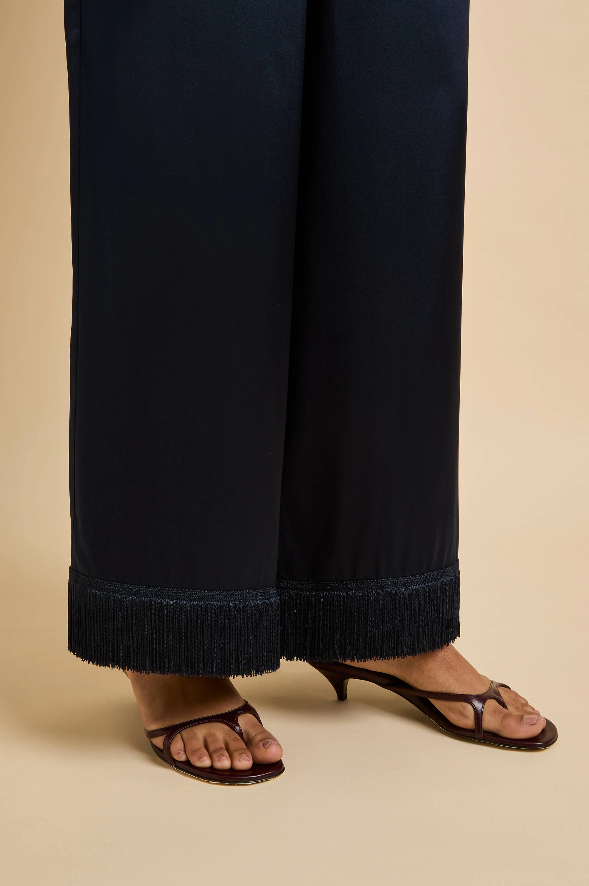 Lita Navy Pyjamas in Silk Satin - Image 4