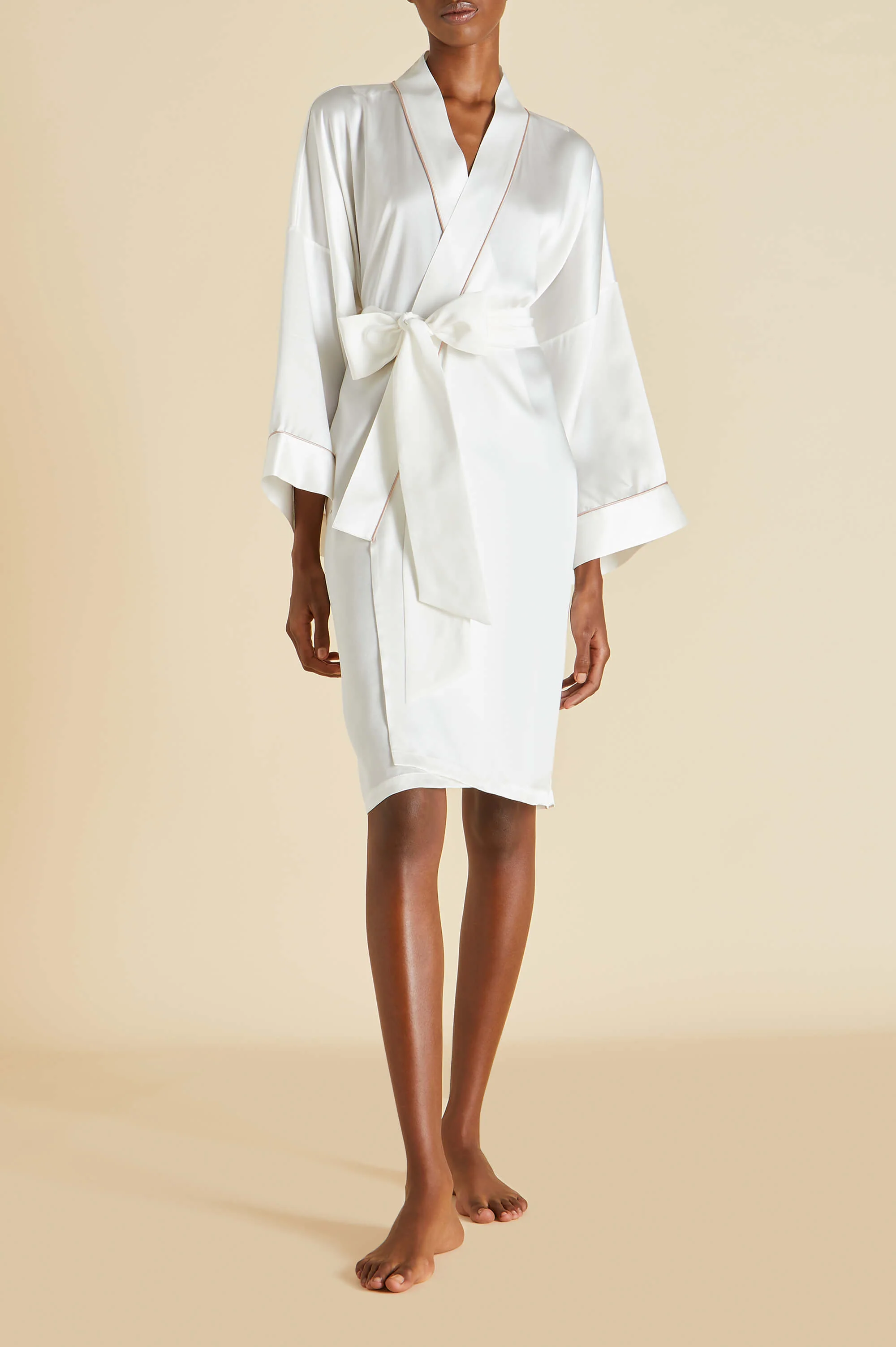 Mimi Ivory Oyster Robe in Silk Satin