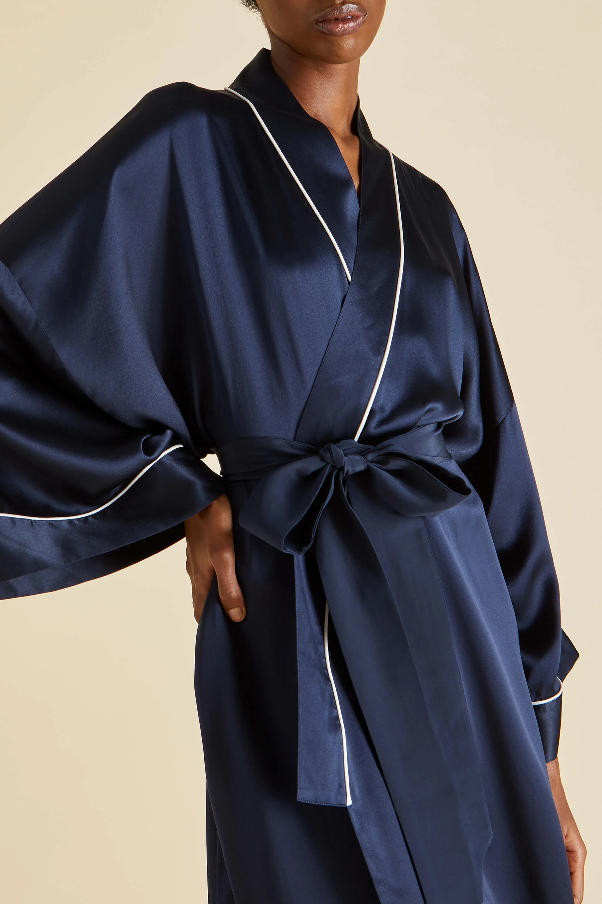 Mimi Navy Robe in Silk Satin - Image 3