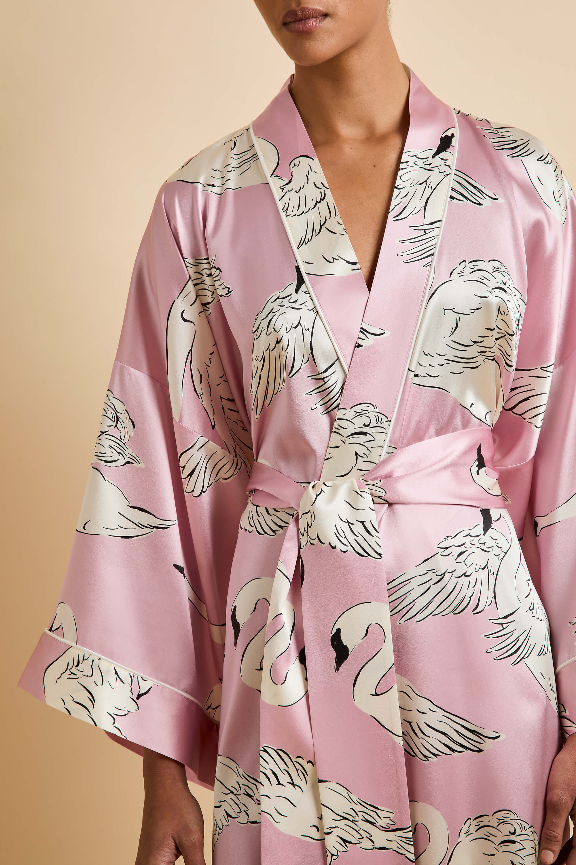 Mimi Selene Pink Swan Robe in Silk Satin - Image 3
