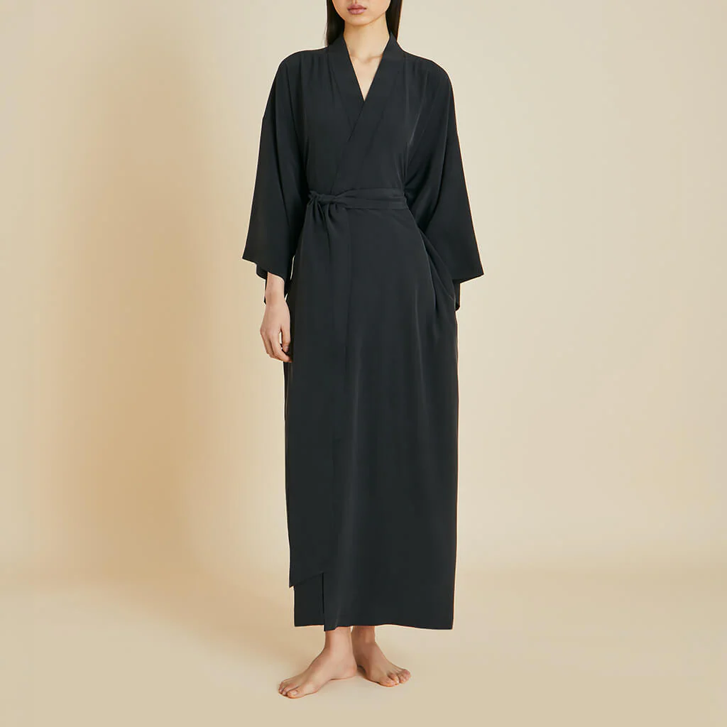 Queenie Black Robe in Silk Crêpe de Chine - Image 2
