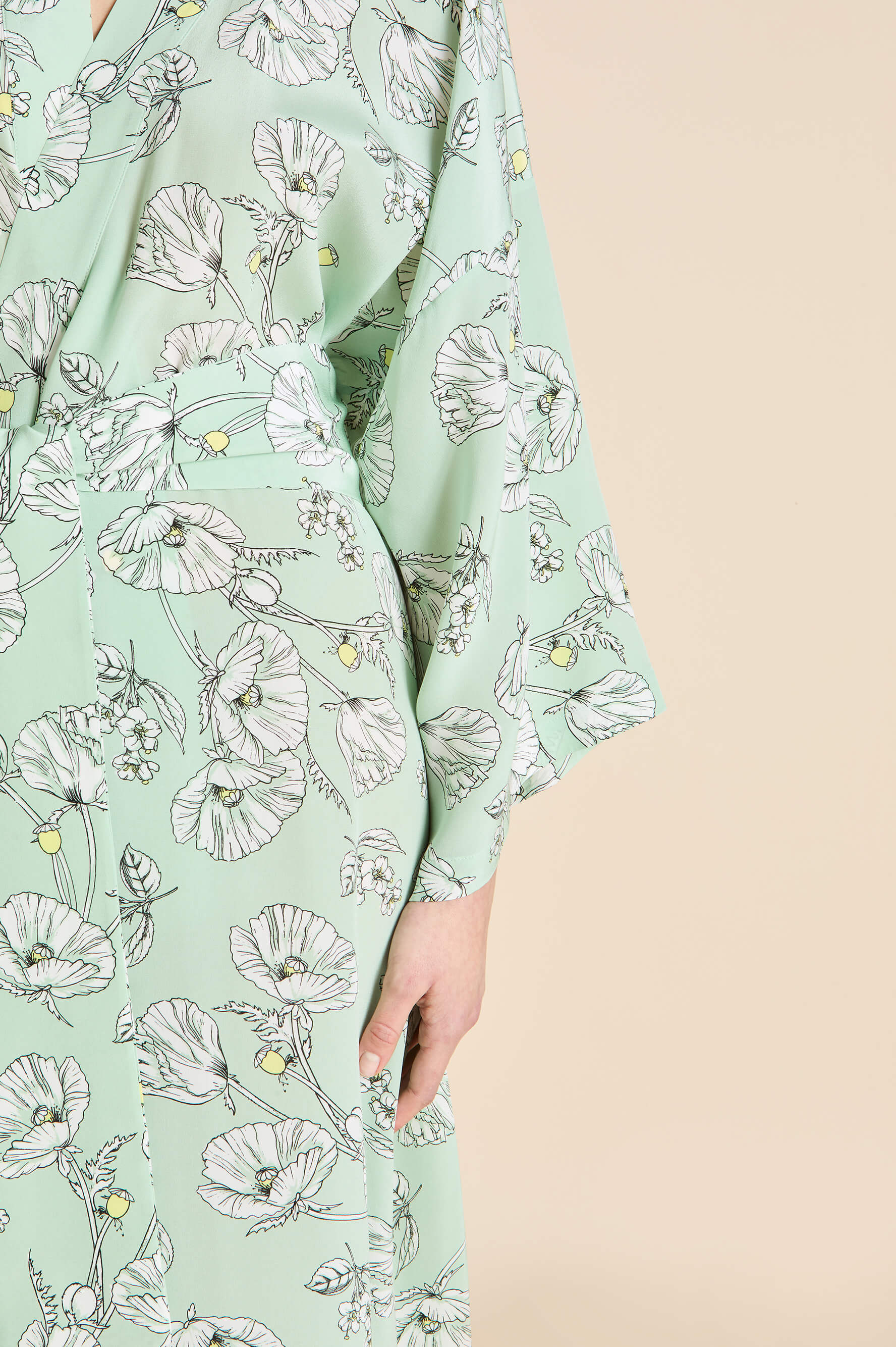 Queenie Delfina Green Floral Robe in Silk Crêpe de Chine - Image 4