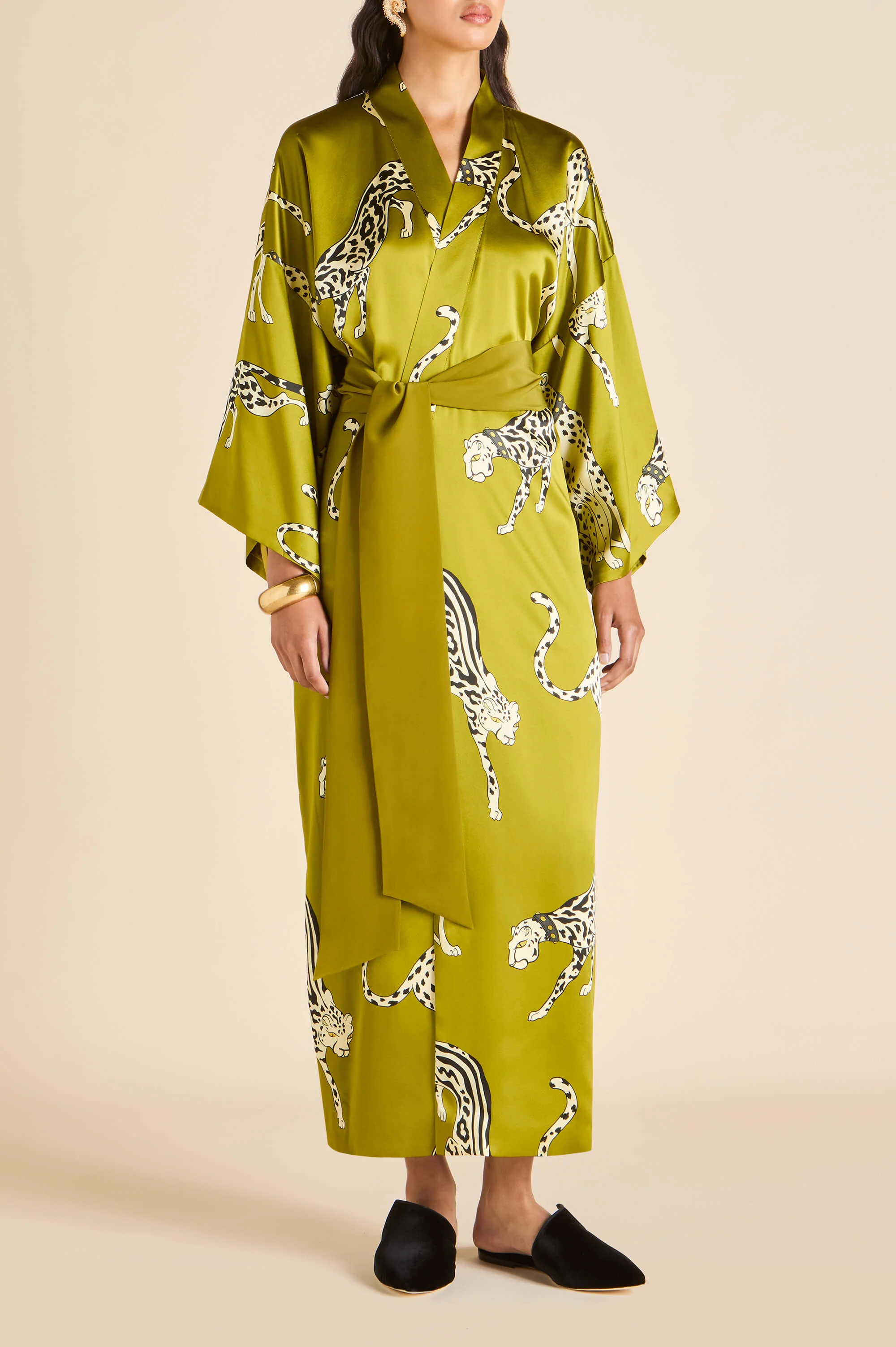 Queenie Chanson Green Leopard Robe in Silk Satin - Image 5