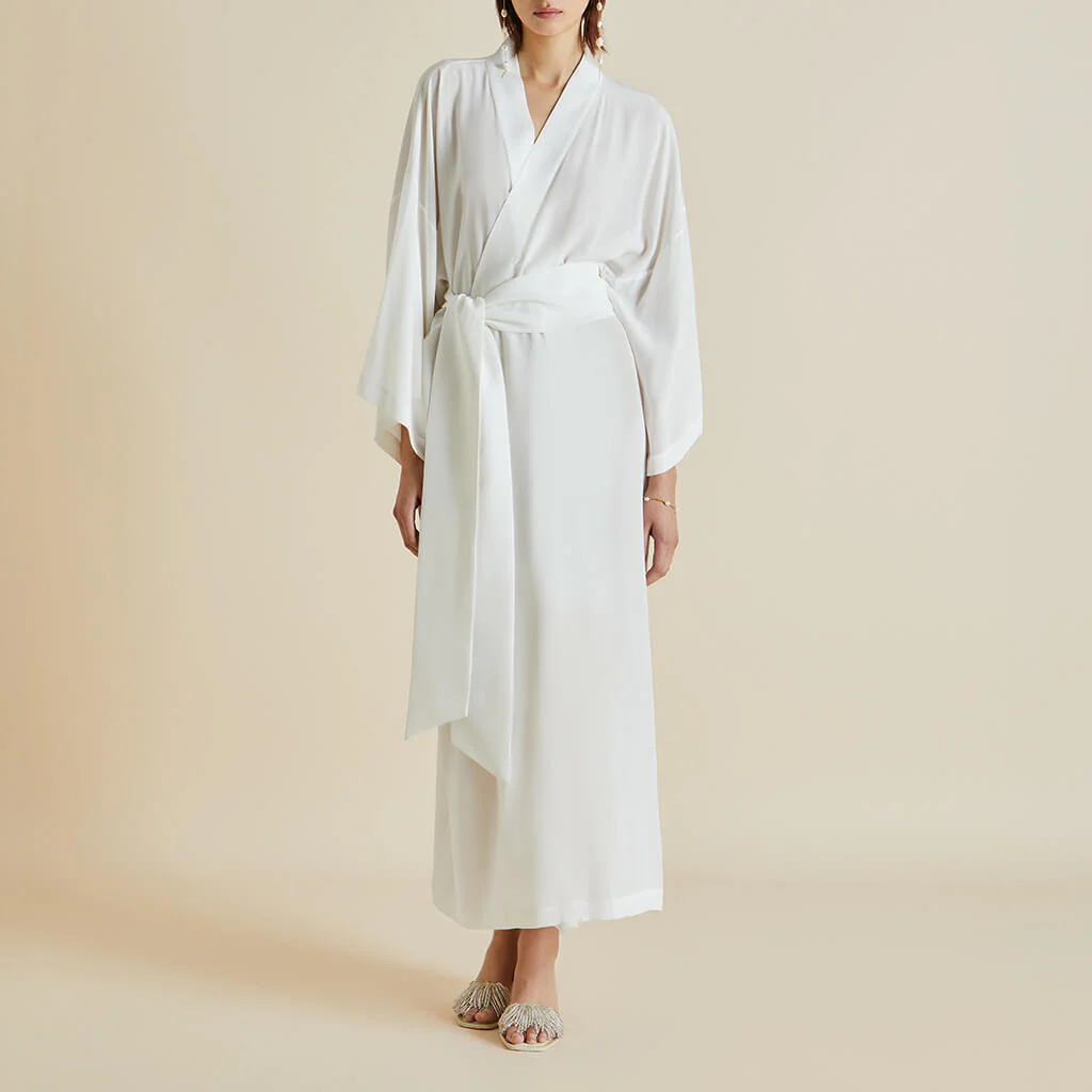 Queenie Ivory White Robe in Silk Crêpe de Chine - Image 2
