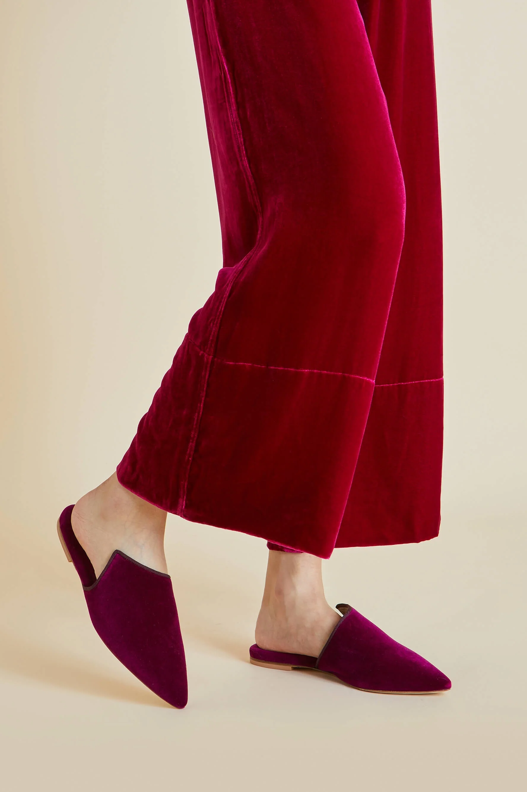 Contessa Pasha Pink Slippers in Velvet - Image 5