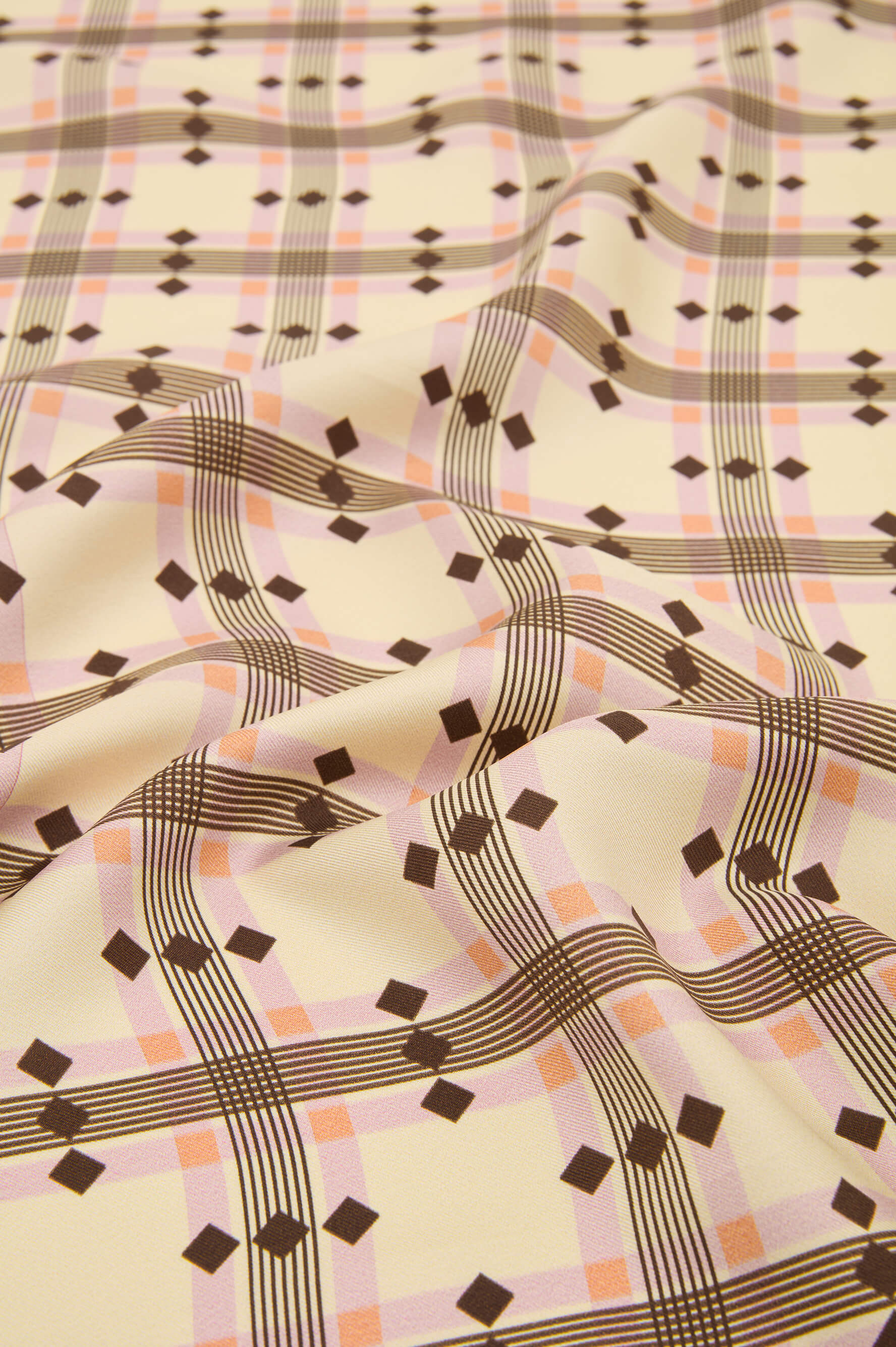 Tilda Cipriani Ivory Geometric Pyjamas in Silk Twill - Image 8