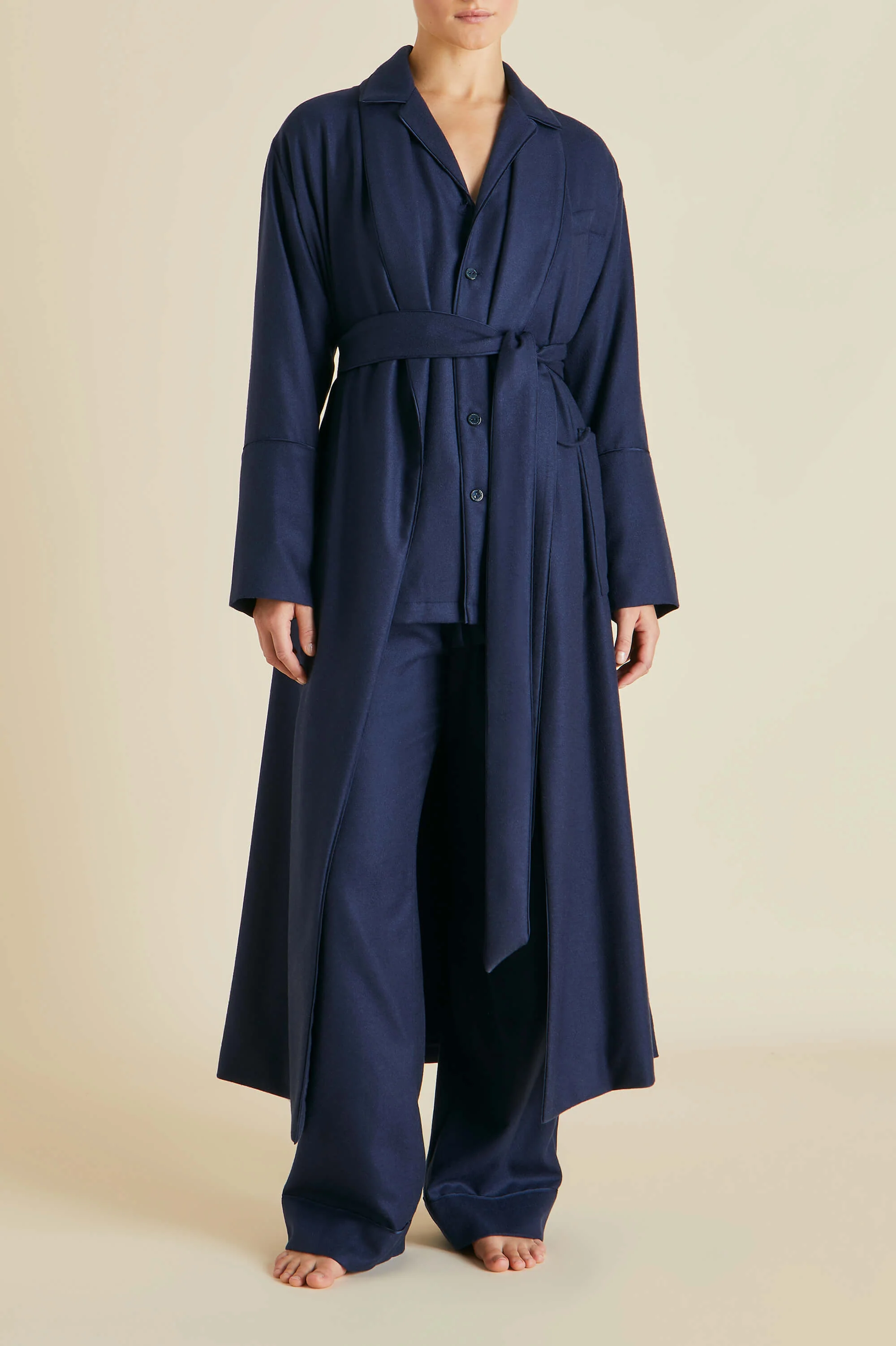 Vanderbilt Osaka Navy Pyjamas in Cashmere - Image 7