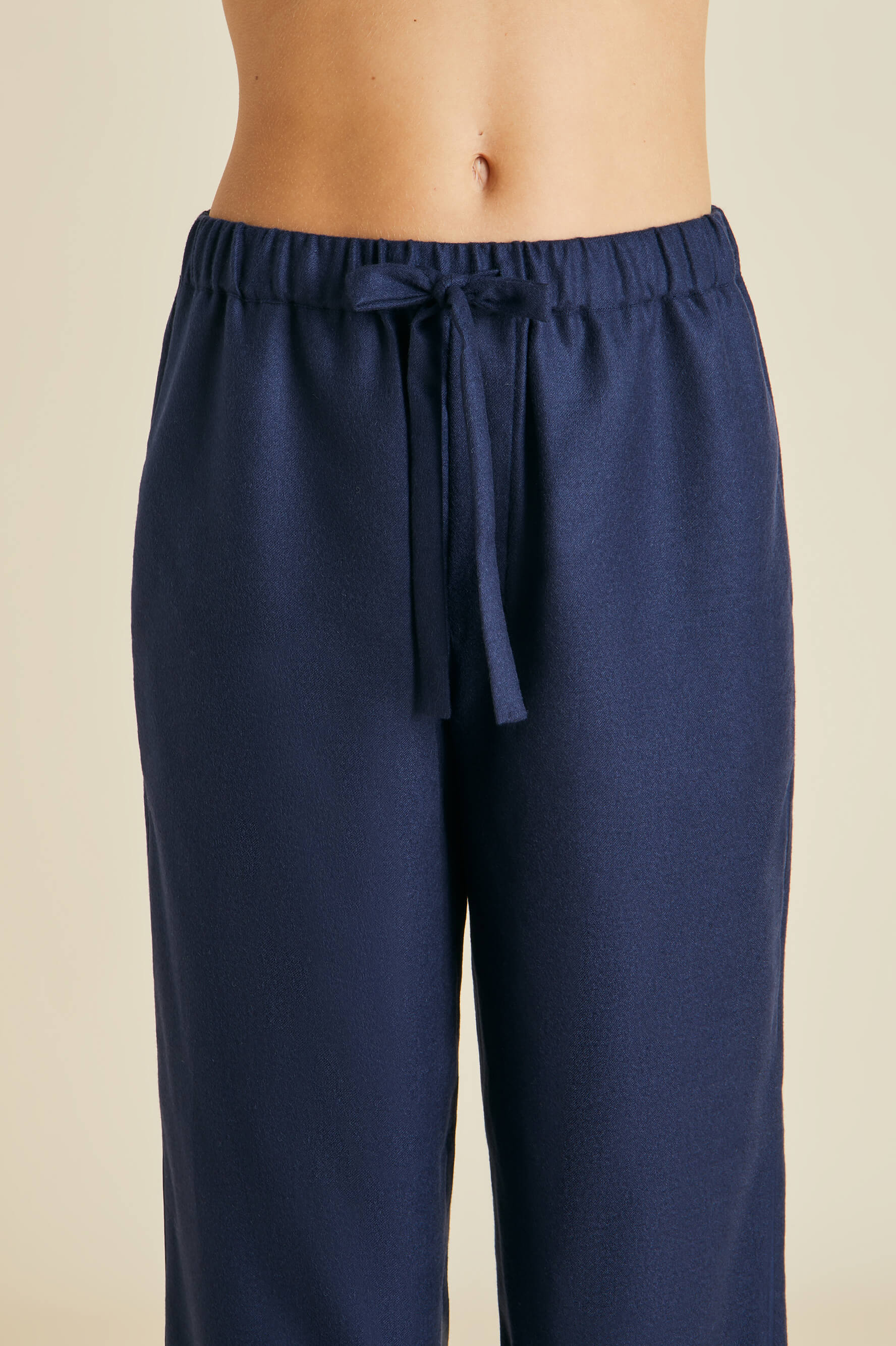 Vanderbilt Osaka Navy Pyjamas in Cashmere - Image 8