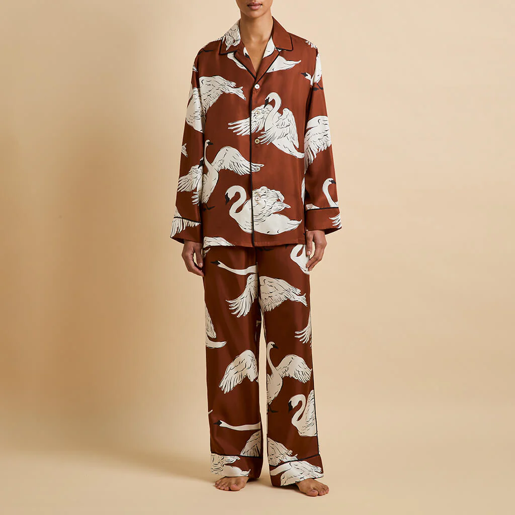 Yves Inés Brown Swan Pyjamas in Silk Twill - Image 2